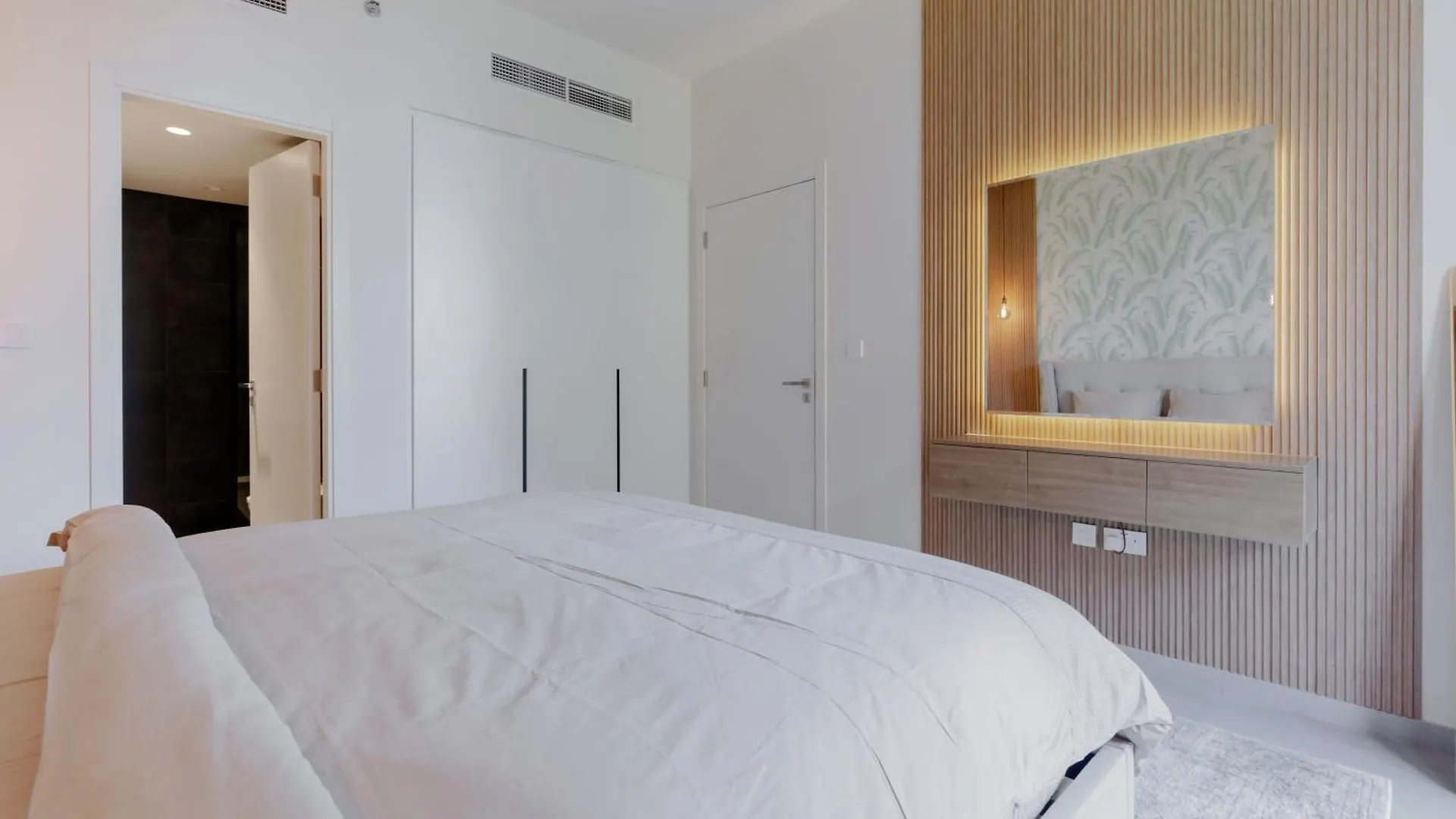 Apartment Sahab - Stunning 1Br With Terrace At The Bolivard Sharjah