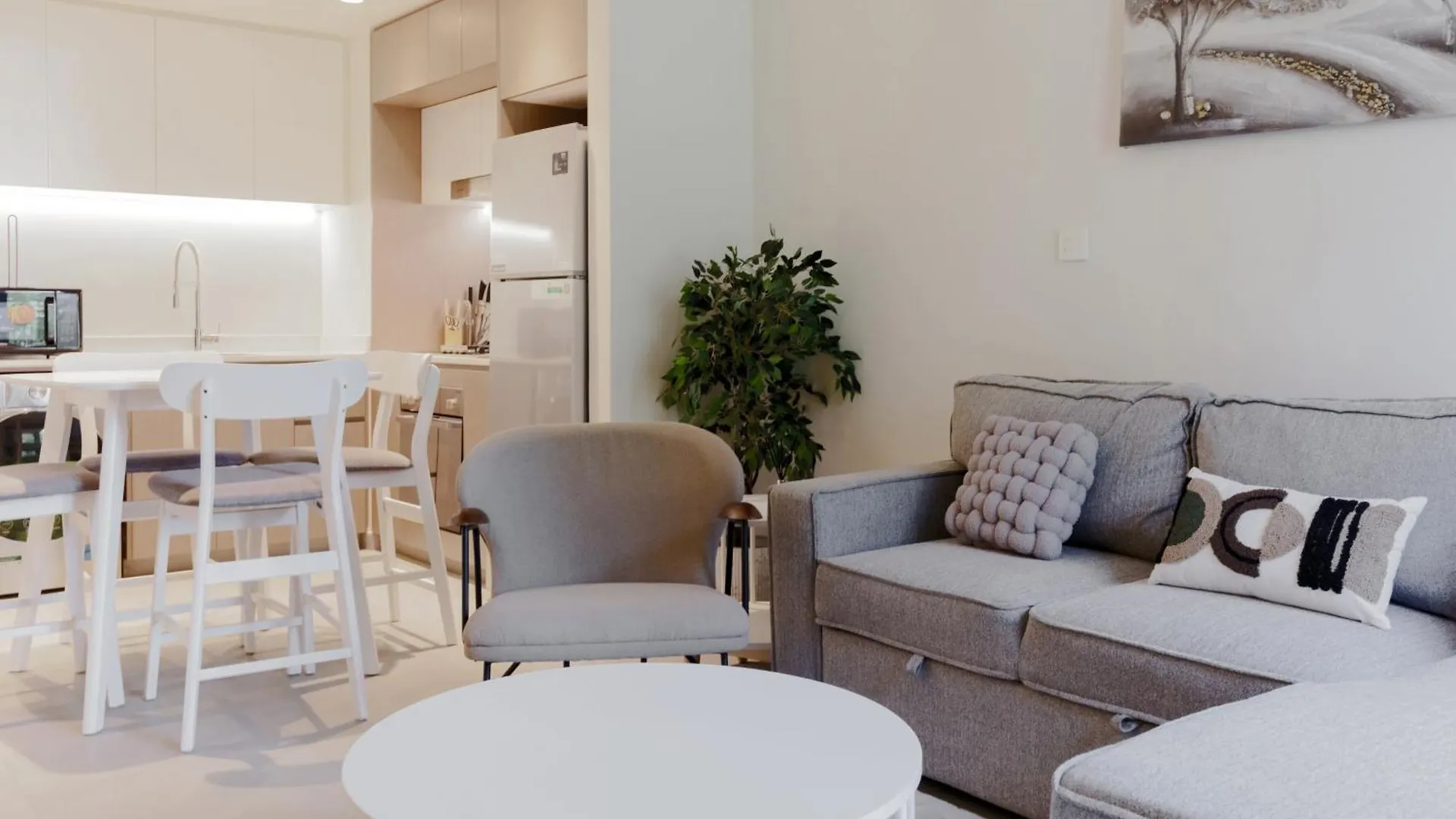 Apartment Sahab - Stunning 1Br With Terrace At The Bolivard Sharjah